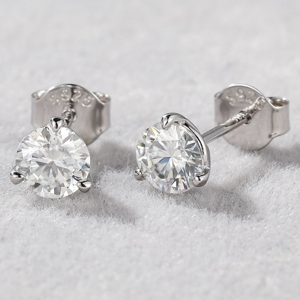 Certified 1ct. t.w. Moissanite Diamond Round Stud Earrings NEW